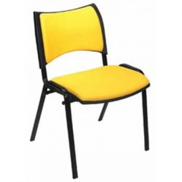 Cadeira em Polipropileno Base Fixa Preta Estofada Iso Chair